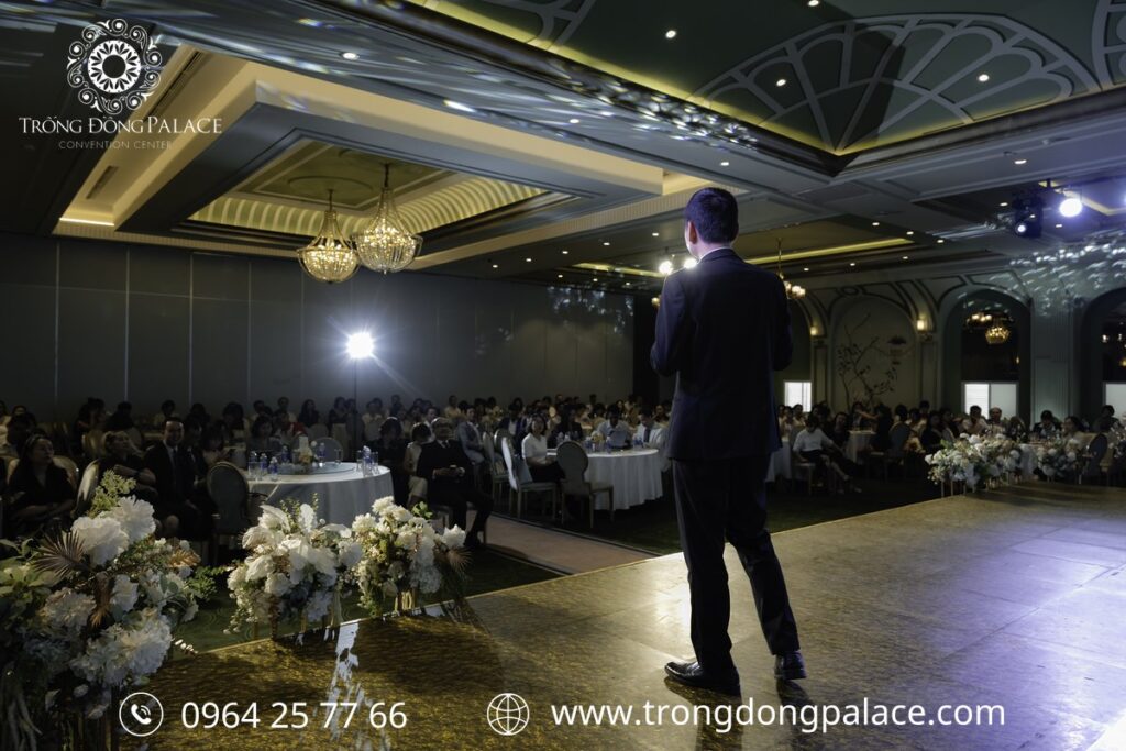 Trống Đồng Palace Cảnh Hồ là một trong những cơ sở nổi bật và được lựa chọn nhiều nhất trong hệ thống Trống Đồng Palace