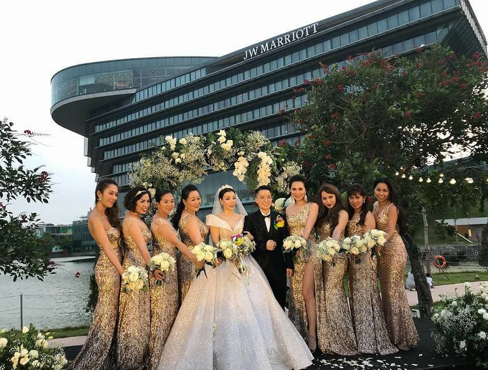 Không gian tiệc cưới mở tại hách sạn JW Marriott cực kỳ lộng lẫy và tráng lệ 