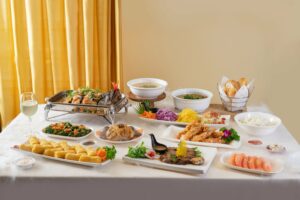 Tại sao nên chọn dịch vụ tiệc tại gia cho những bữa tiệc cùng gia đình, bạn bè?