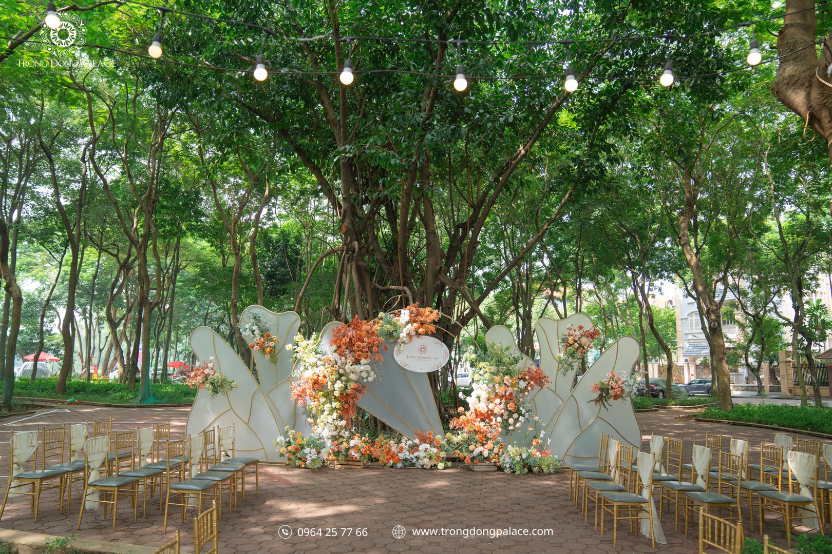 Lễ cưới ngoài trời mùa hè concept Garden