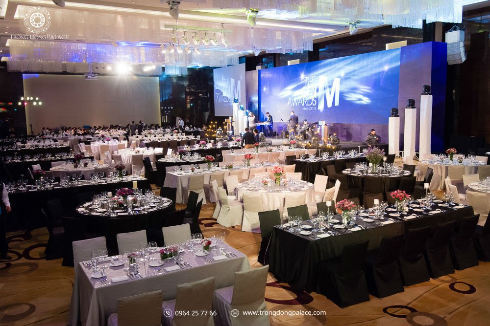 khach-san-5-sao-to-chuc-gala-dinner-tai-ha-noi